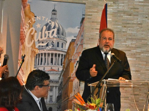 Cuba's Minister of Tourism addresses false claims against Cuba's economy