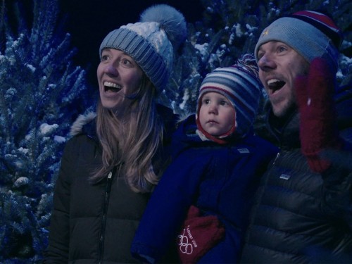 WestJet's Christmas miracle video highlights truly Canadian acts of kindness