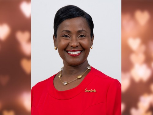 Sign up now for Sandals' romance webinar