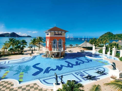 All Sandals & Beaches Resorts to temporarily close
