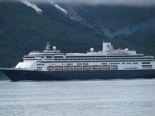 Here's the flights & cruises that may have exposed Canadians to COVID-19