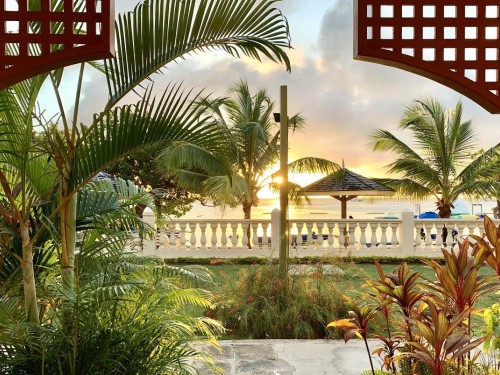 St. Lucia's Bay Gardens Resorts offering credits in exchange for donations