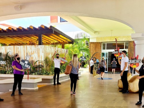 These Canadian agents just returned from AIC's FAM to Mexico. Here's what they saw.