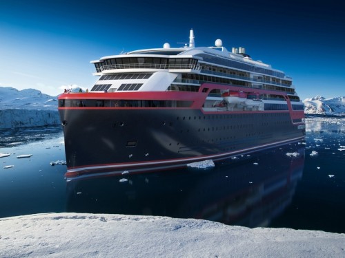 One of the first cruise ships to resume operations reports COVID-19 outbreak