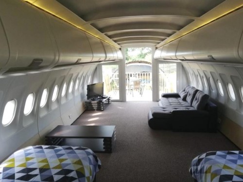 This old Etihad plane has found new life as a holiday rental