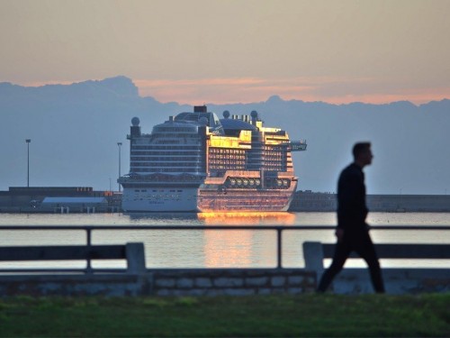 Manulife's COVID-19 insurance plan: great news, but not for cruises