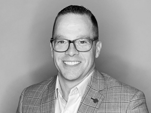 Michael Johnson named President of Travel Edge