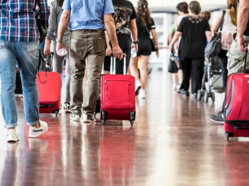 About 26,000 travellers entering Canada were exempt from hotel quarantine: PHAC