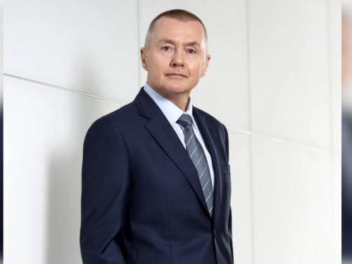 Walsh takes top role at IATA; IATA Travel Pass will be ready by mid-April