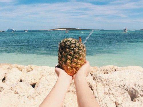 Bahamas celebrates agents with virtual party in "Da Backyard" – RSVP here!