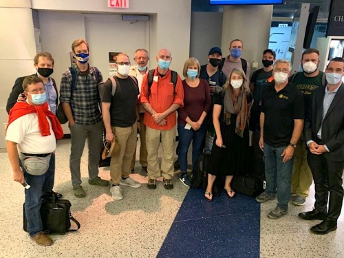 First tourist group lands in Israel, kickstarting country’s tourism comeback