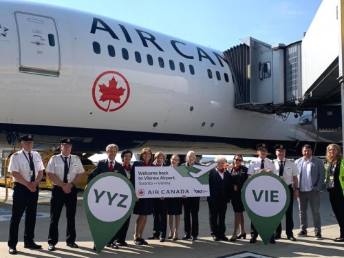 Vienna International Airport holds arrival ceremony to mark Air Canada’s return