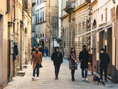 EU recommends reinstating restrictions for U.S. travellers