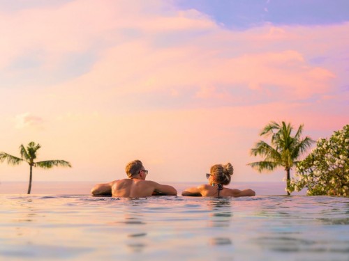 Sunwing offers zero change fees, free COVID coverage on most trips