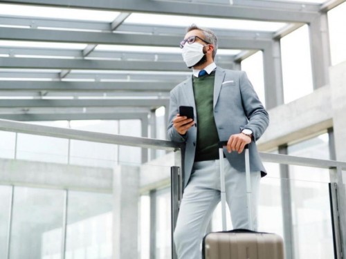 U.S., starting “early next week," will require all foreign air passengers to get COVID test 1 day before