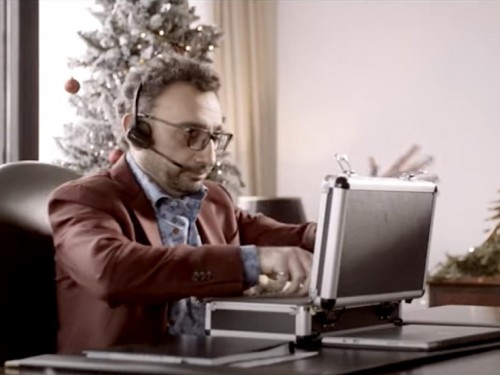 VIDEO: Minister Alghabra clears Santa for travel in Canadian airspace