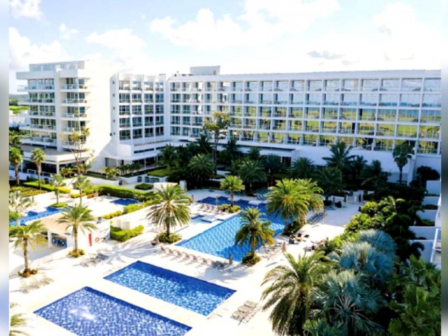 AMR Collection announces first resort in South America