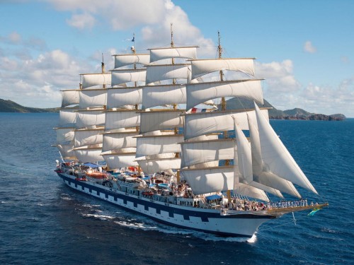Star Clippers ushers in Wave Season with two-plus-two deal