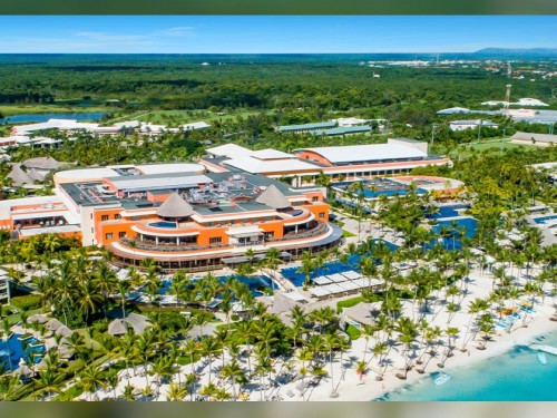 VIDEOTORIAL: Discover family-friendly Barcelo Bavaro Palace