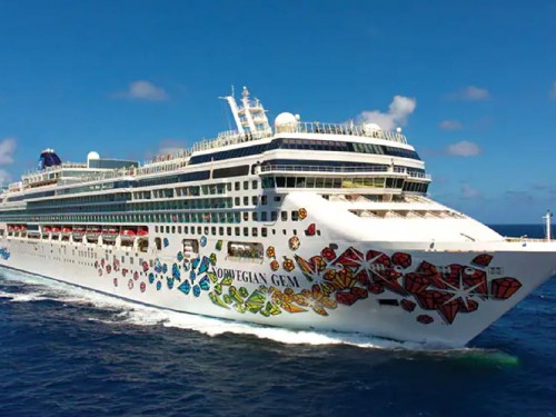 COVID pauses more sailings at NCL; Norwegian Gem cancels mid-cruise