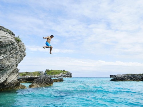 “People are ready to travel”: Bermuda relaxes entry rules for vaccinated visitors