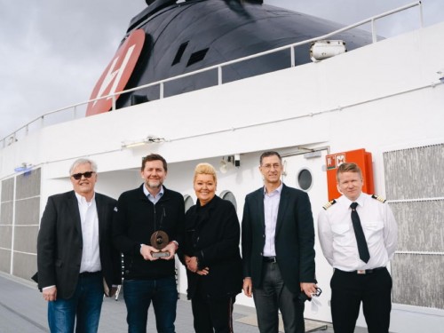Hurtigruten Group CEO honoured for “outstanding achievements” in sustainability