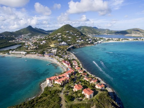 St. Maarten: fully-vaxxed/recovered travellers no longer have to show test starting March 1