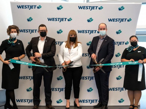 WestJet celebrates inaugural flight from Calgary to London Heathrow