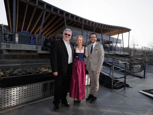 AmaWaterways, Vilshofen celebrate 14 years at new dock christening