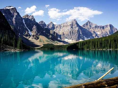 Air Transat resumes domestic flights between YUL, YYZ, YYC and YVR