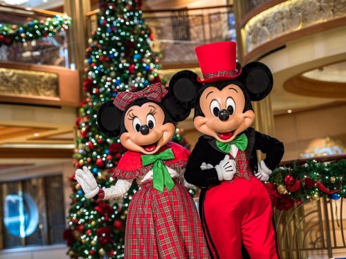 “Spook-tacular” & “extra merry” itineraries at Disney Cruise Line for 2023