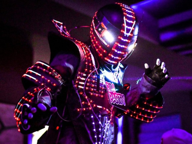 Party on: Riu Party makes its debut in Jamaica