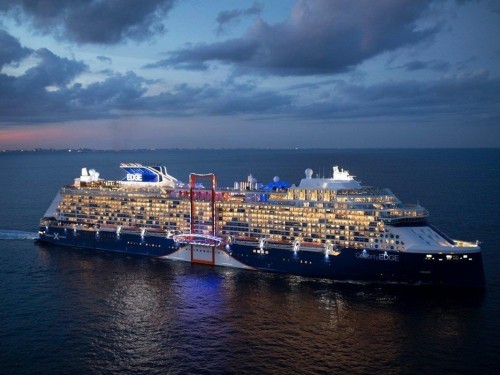 Royal Caribbean, Celebrity dropping vaccine requirement for select cruises