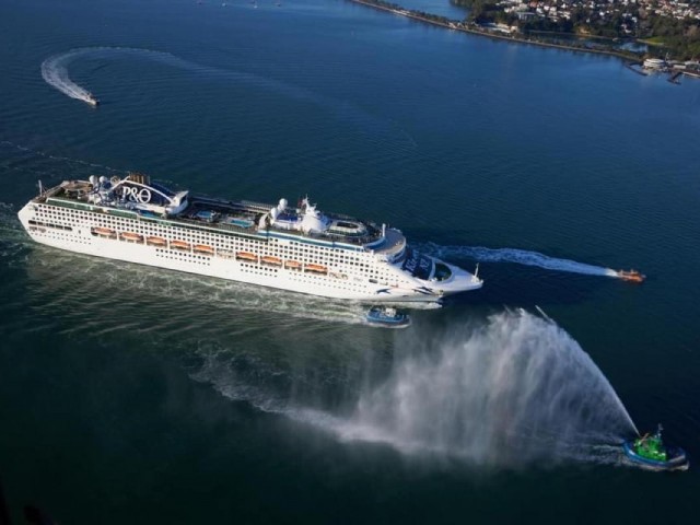 Kiwi cruising returns: New Zealand welcomes first ship since COVID hit