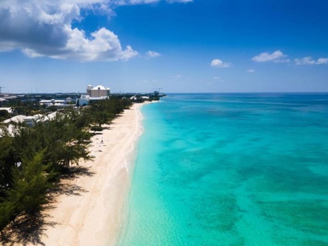 Cayman Islands air capacity exceeding 2019 levels by 1%