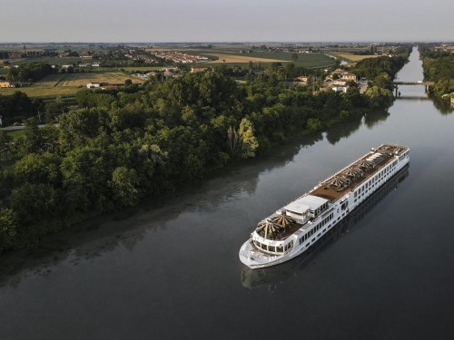 Uniworld drops vaccination requirement for 2023 cruises