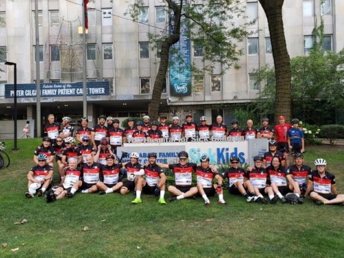 Air Canada Vacations employees take on the 401 Bike Challenge