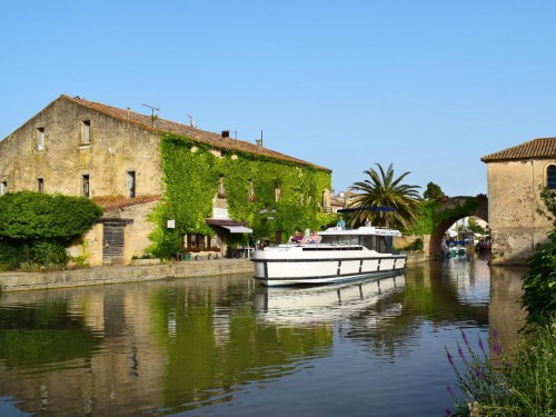 Le Boat kicks off 2023-24 season with new cruisers, early booking offer