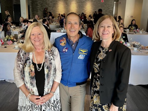 “People are still travelling” despite challenges: trends, insights shared at Discover America Canada event