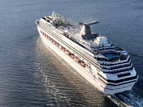 Carnival Splendor crosses int'l dateline on transpacific voyage