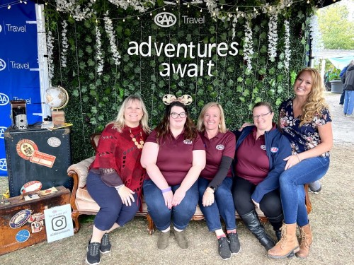 Partners in wine: Travel industry stops to smell the rosé at Niagara Grape & Wine Festival