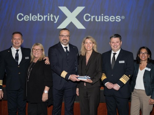 Celebrity Summit wraps first Boston season, plans return for next summer