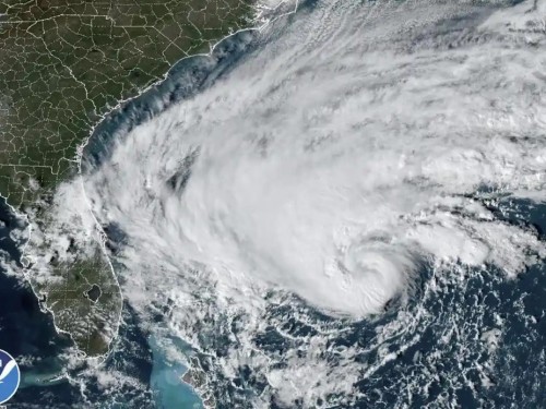 Sunwing system outage resolved; tropical storm snarls Orlando flights