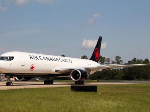 Air Canada's "Leave Less Travel" program welcomes first cargo customer