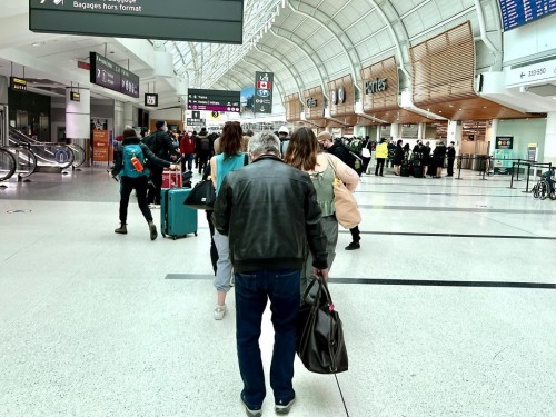 Toronto Pearson shares travel tips & tools ahead of busy holiday season