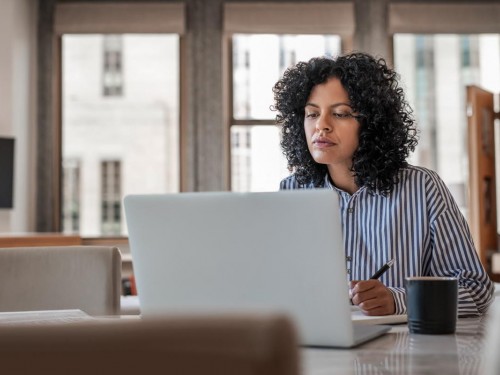 Transat now charging agents for tasks that can be done using self-service tools