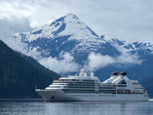 Seabourn offers at-par rates on select Alaska & B.C. voyages