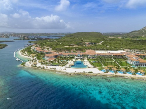 Register now for Sandals & Beaches' online Masterclass sessions