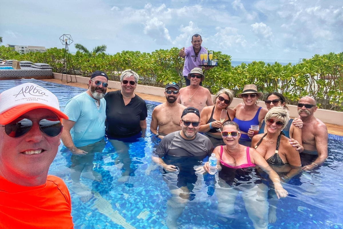 A FAM (but not a FAM): Playa team chills with agents, guests at The Yucatan Resort A FAM (but not a FAM): Playa team chills with agents, guests at The Yucatan Resort