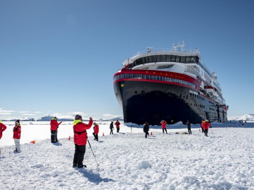 Get up to 40% off during Hurtigruten Expeditions’ “Summer Sail”